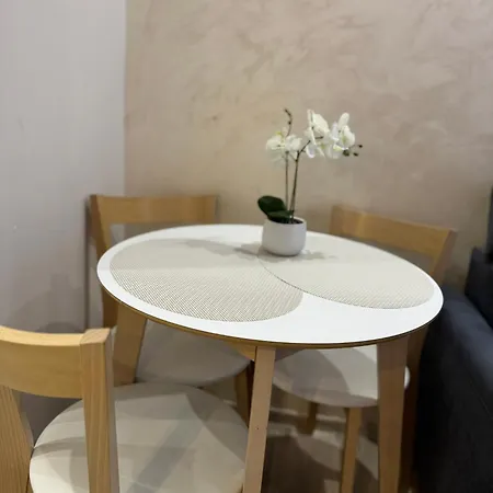 Riva Aparthotel *